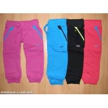 WOLF T2442 dívčí 3/4 tepláky