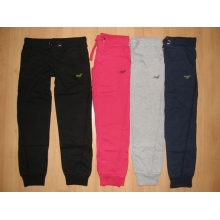 Dívčí tepláky WOLF slabé T2581